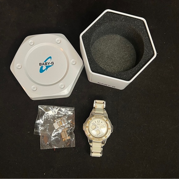 Casio Baby-G BGA-120C Series Watch - Picture 11 of 13